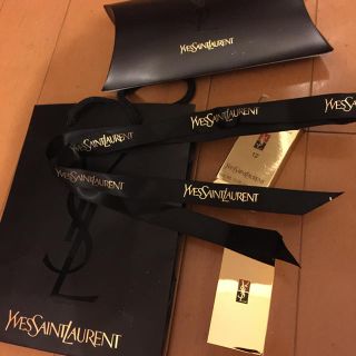 イヴサンローランボーテ(Yves Saint Laurent Beaute)のイブサンローランボーテYSLソロクチュールモノアイシャドウ(ティントインバーム)(アイシャドウ)