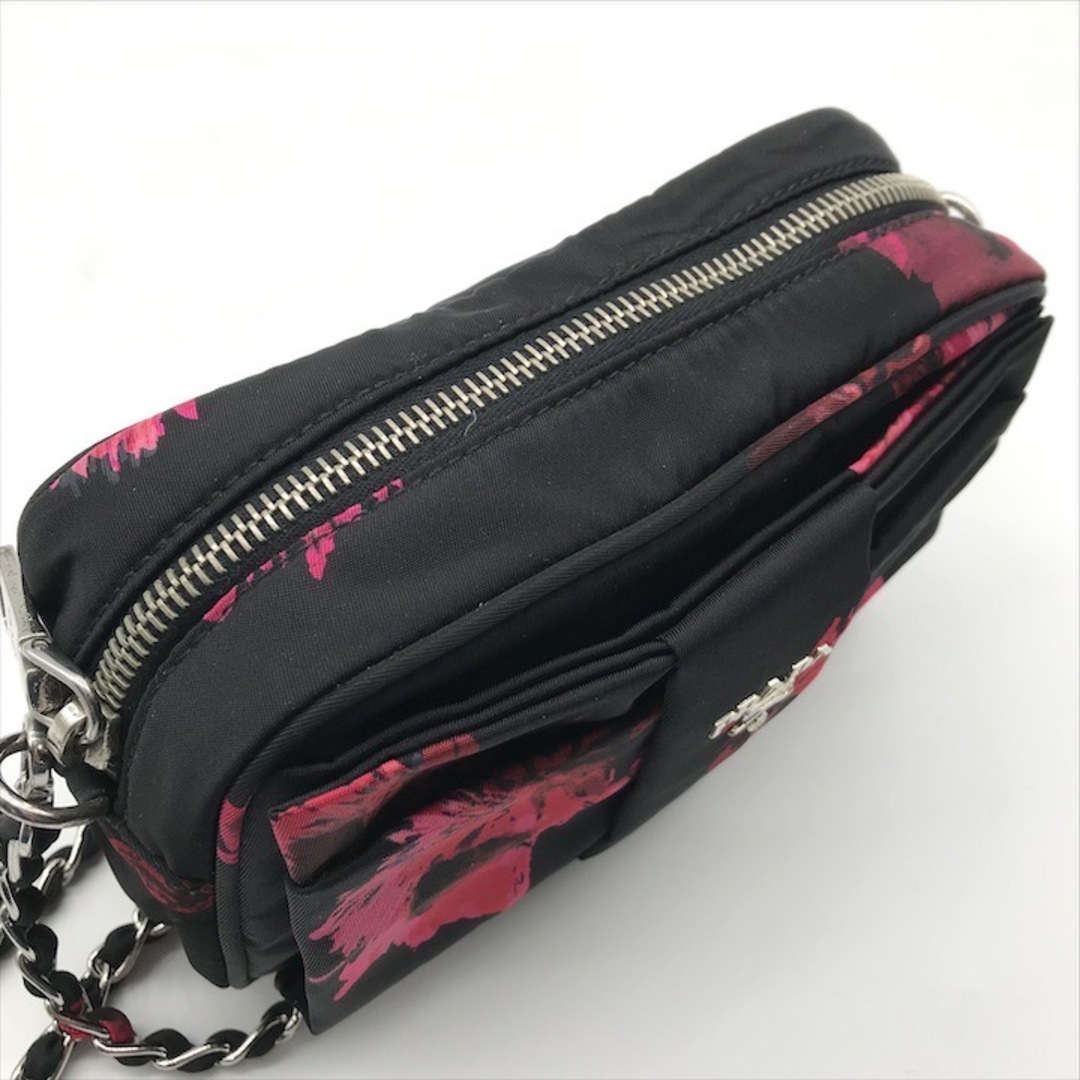 PRADA - 美品 PRADA プラダ ナイロン テスート ロゴ金具 PRADA - 美品 PRADA プラダ ナイロン テスート ロゴ金具