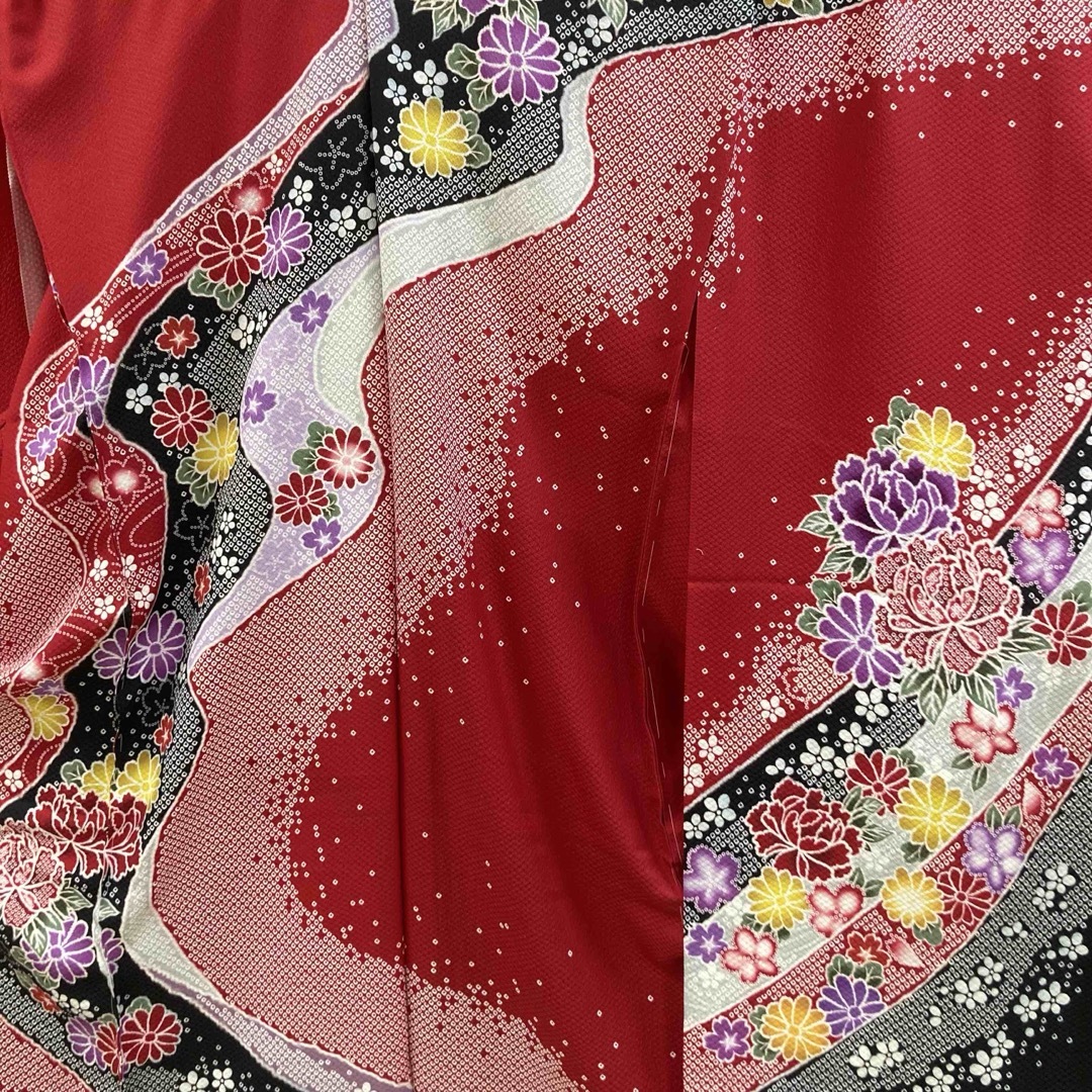 ☆新品未使用☆正絹 未仕立て B級品ヤケ・キズ有り リメイク 赤 ☆新品未使用☆正絹 未仕立て B級品ヤケ・キズ有り リメイク 赤
