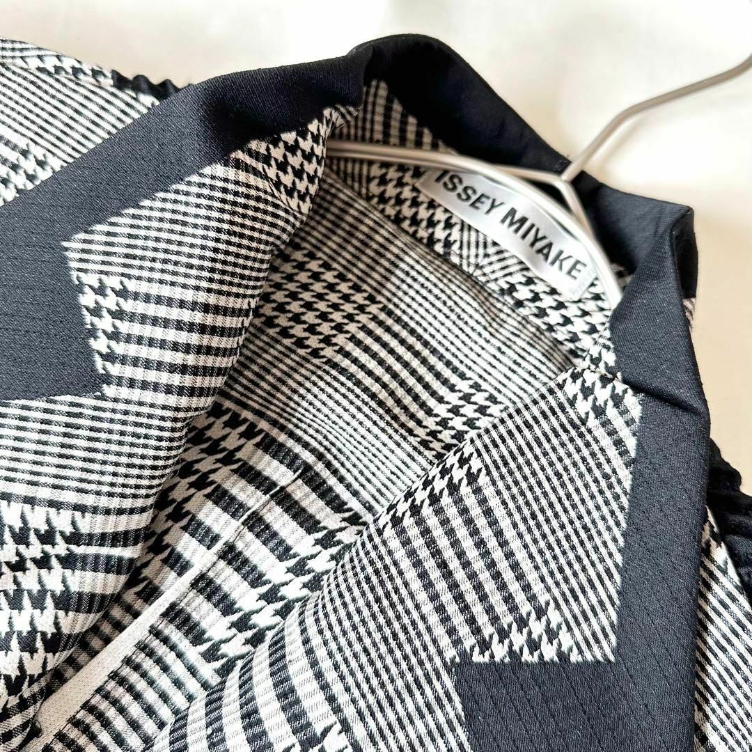 ISSEY MIYAKE - 未使用 ISSEY MIYAKE Tailored jacket 千鳥格子 ISSEY MIYAKE - 未使用 ISSEY MIYAKE Tailored jacket 千鳥格子