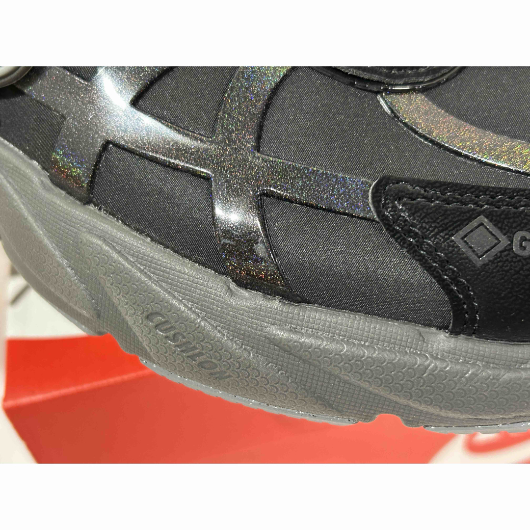 NIKE - 【新品】27cm NIKE WMNS V2K Run GORE-TEX ブラックの NIKE - 【新品】27cm NIKE WMNS V2K Run GORE-TEX ブラックの