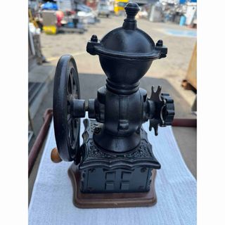 Kalita(カリタ) 業務用電動コーヒーミル ハイカットミル 61005 Kalita(カリタ) 業務用電動コーヒーミル ハイカットミル 61005