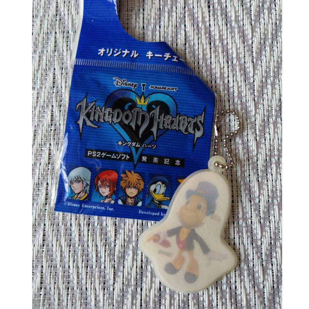 Disney(ディズニー)のキングダムハーツ ジミニーストラップ エンタメ/ホビーのアニメグッズ(ストラップ)の商品写真