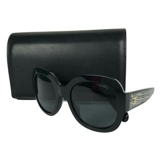 CHANEL - CHANEL ココマーク サングラス ホワイト ゴールド CHANEL - CHANEL ココマーク サングラス ホワイト ゴールド
