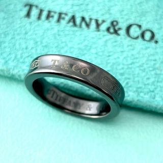Tiffany & Co. - ティファニー 美品 ブラック チタン ナロー Tiffany & Co. - ティファニー 美品 ブラック チタン ナロー