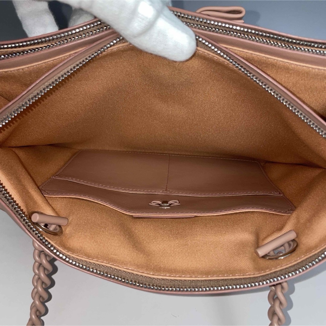 Salvatore Ferragamo - フェラガモ 極美品VIVABOW チェーン Salvatore Ferragamo - フェラガモ 極美品VIVABOW チェーン