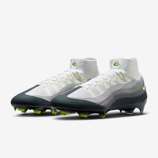 NIKE - NIKE GOLF ハーフパンツ XL グレージュの通販 by ゴルフ NIKE - NIKE GOLF ハーフパンツ XL グレージュの通販 by ゴルフ