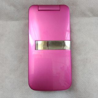 携帯電話本体 (ピンク/桃色系)のフリマアイテム一覧 携帯電話本体 (ピンク/桃色系)のフリマアイテム一覧