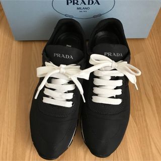 PRADA - PRADA(プラダ) スニーカー 35 レディース - 黒×ピンク PRADA - PRADA(プラダ) スニーカー 35 レディース - 黒×ピンク