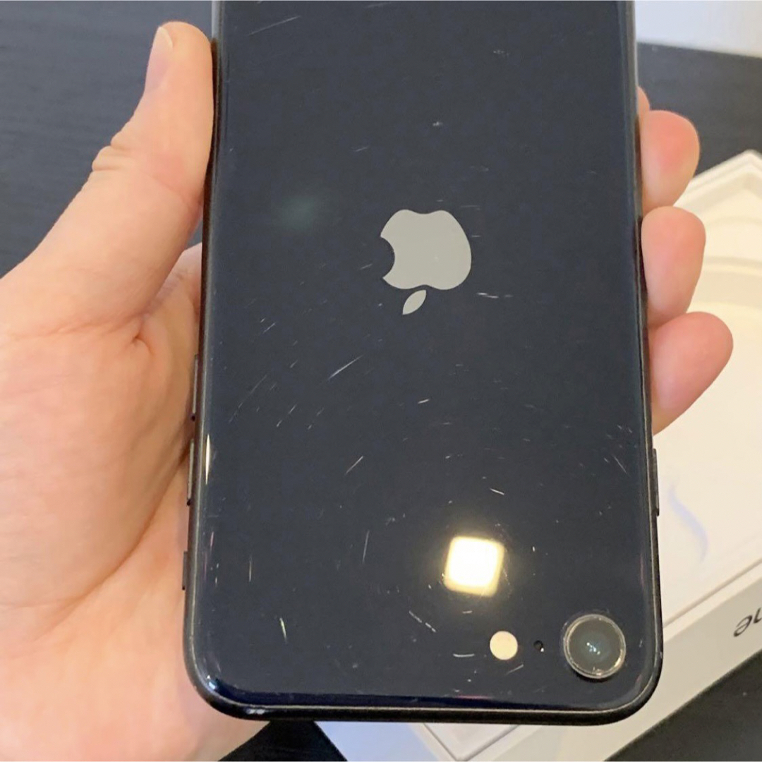 Apple - iPhone SE第3世代|64gb|SIMフリー|シャッター音 Apple - iPhone SE第3世代|64gb|SIMフリー|シャッター音