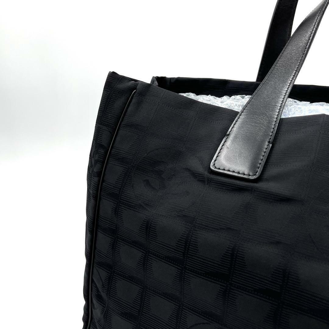 CHANEL - CHANEL シャネル ニュートラベルライン トートバッグ CHANEL - CHANEL シャネル ニュートラベルライン トートバッグ