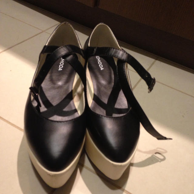EMODA(エモダ)のEMODA ラバーパンプス レディースの靴/シューズ(ハイヒール/パンプス)の商品写真