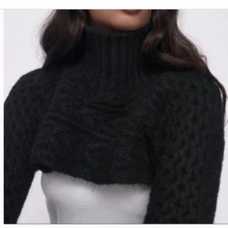 ZARA - zara アームウォーマー タートルネック アイボリーの通販 ZARA - zara アームウォーマー タートルネック アイボリーの通販