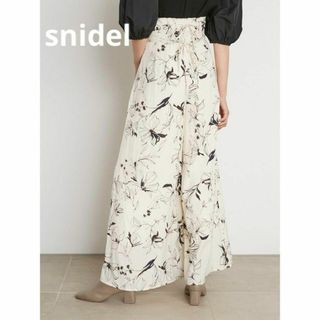 SNIDEL - 人気SOLDOUT 新品 スナイデル ☆サテンイージーパンツ SNIDEL - 人気SOLDOUT 新品 スナイデル ☆サテンイージーパンツ