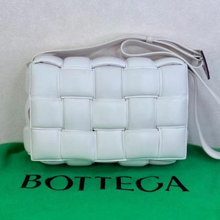 BOTTEGA VENETA - ボッテガヴェネタ イントレチャート ターン BOTTEGA VENETA - ボッテガヴェネタ イントレチャート ターン