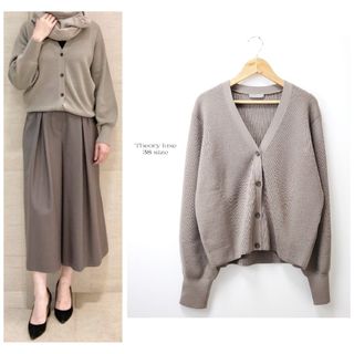 Theory luxe(カーディガン)のフリマアイテム一覧 Theory luxe(カーディガン)のフリマアイテム一覧