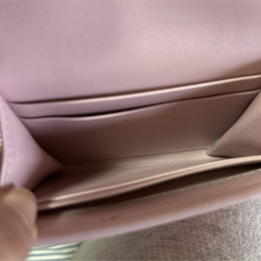 MIU MIU - miumiu カードケース ミニ財布 ピンク色の通販 by MIU MIU - miumiu カードケース ミニ財布 ピンク色の通販 by
