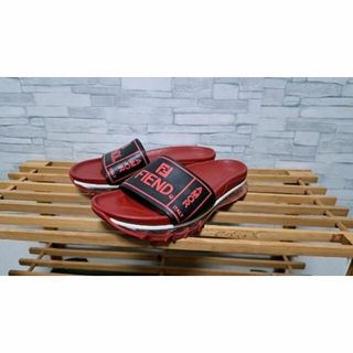 FENDI(ブラック/黒色系)のフリマアイテム一覧 FENDI(ブラック/黒色系)のフリマアイテム一覧