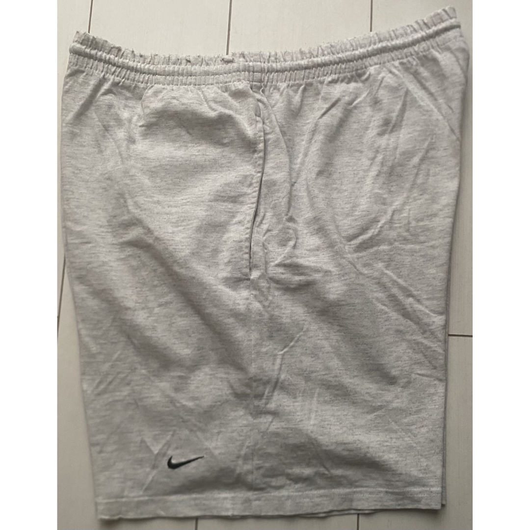 NIKE - 00s nike ナイキ 刺繍 ショート ハーフ パンツ XL グレー NIKE - 00s nike ナイキ 刺繍 ショート ハーフ パンツ XL グレー