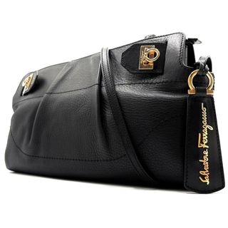 Salvatore Ferragamo(ショルダーバッグ)のフリマアイテム一覧 Salvatore Ferragamo(ショルダーバッグ)のフリマアイテム一覧
