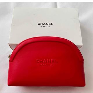 CHANEL - CHANEL ノベルティ ソフトクッションポーチ 手提げ付き CHANEL - CHANEL ノベルティ ソフトクッションポーチ 手提げ付き