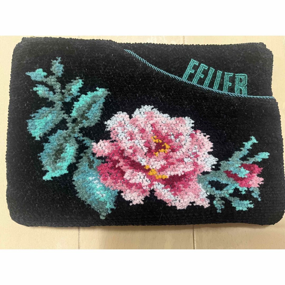 FEILER - 未使用 フェイラーミニポーチ約17㌢✖️12㌢の通販 by FEILER - 未使用 フェイラーミニポーチ約17㌢✖️12㌢の通販 by