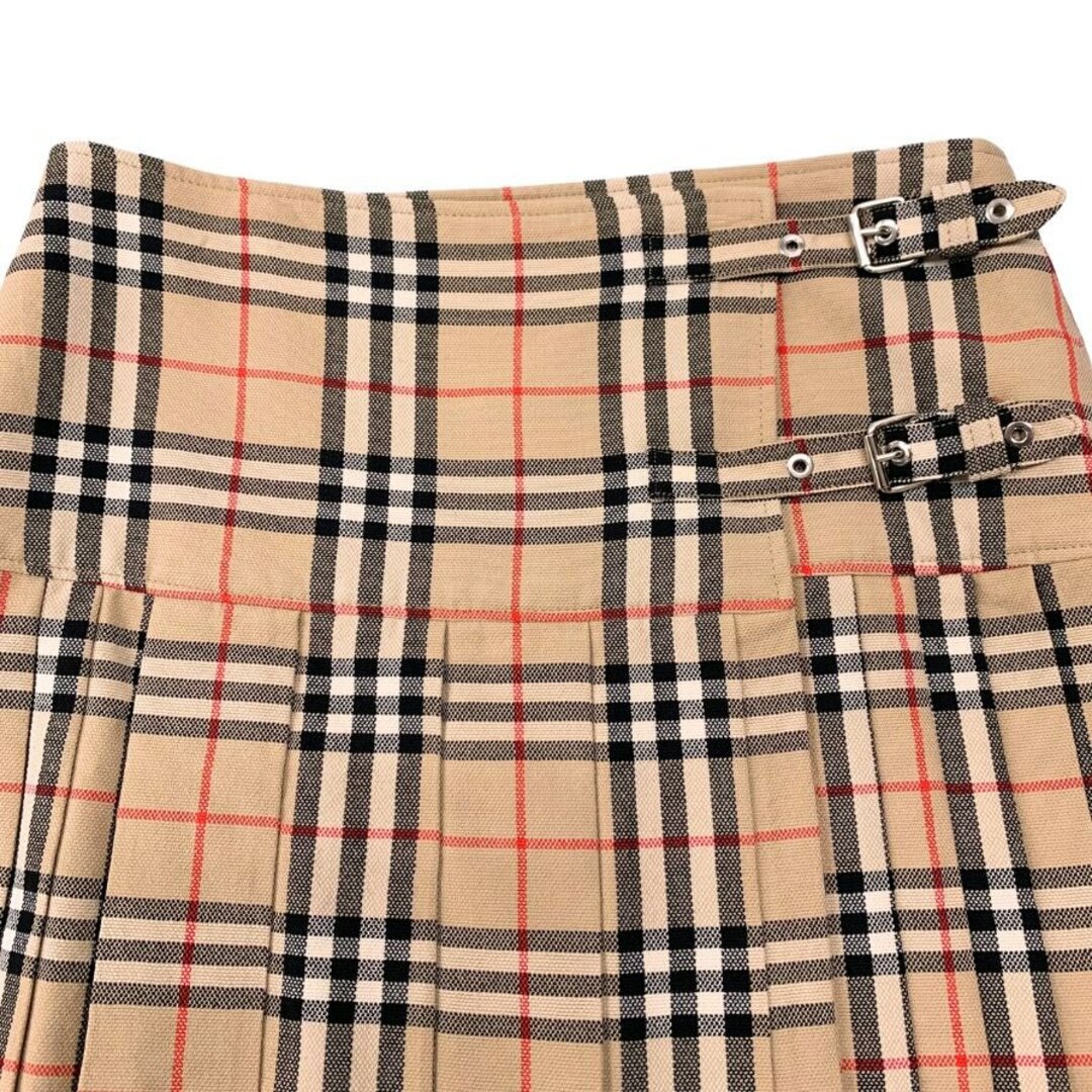 BURBERRY - バーバリー スカート ノバチェック カットオフ BURBERRY - バーバリー スカート ノバチェック カットオフ