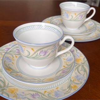 菊の御紋入り カップ& ソーサーの通販 by もこ's shop|ラクマ 菊の御紋入り カップ& ソーサーの通販 by もこ's shop|ラクマ