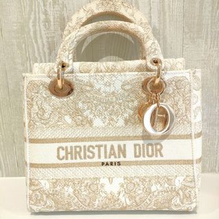Christian Dior(ハンドバッグ ・ ホワイト/白色系)のフリマ Christian Dior(ハンドバッグ ・ ホワイト/白色系)のフリマ