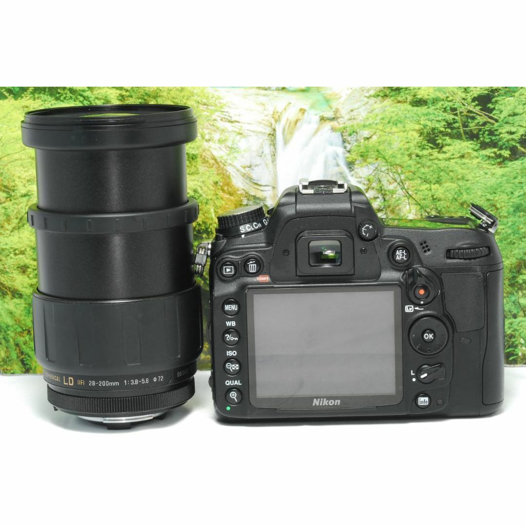 ✨初心者でも挑戦できる中級機✨Nikon D7000✨便利な高倍率レンズ