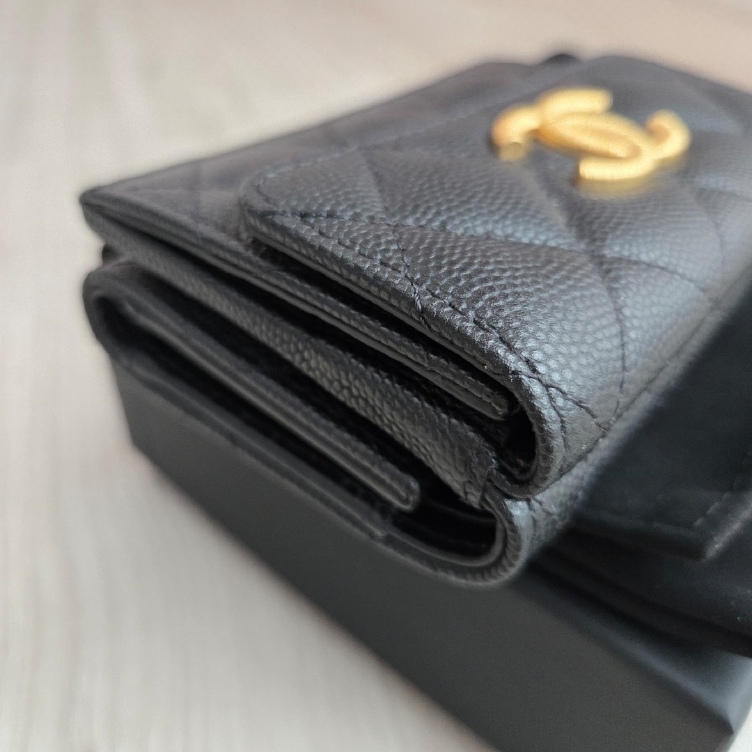 CHANEL - 現行品✨シャネル スモール フラップ ウォレット CHANEL - 現行品✨シャネル スモール フラップ ウォレット