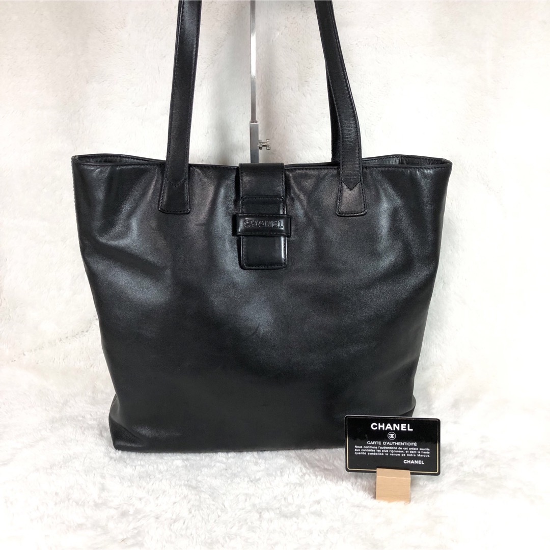 CHANEL - CHANEL トートバッグ ラムスキン ブラック CHANEL - CHANEL トートバッグ ラムスキン ブラック