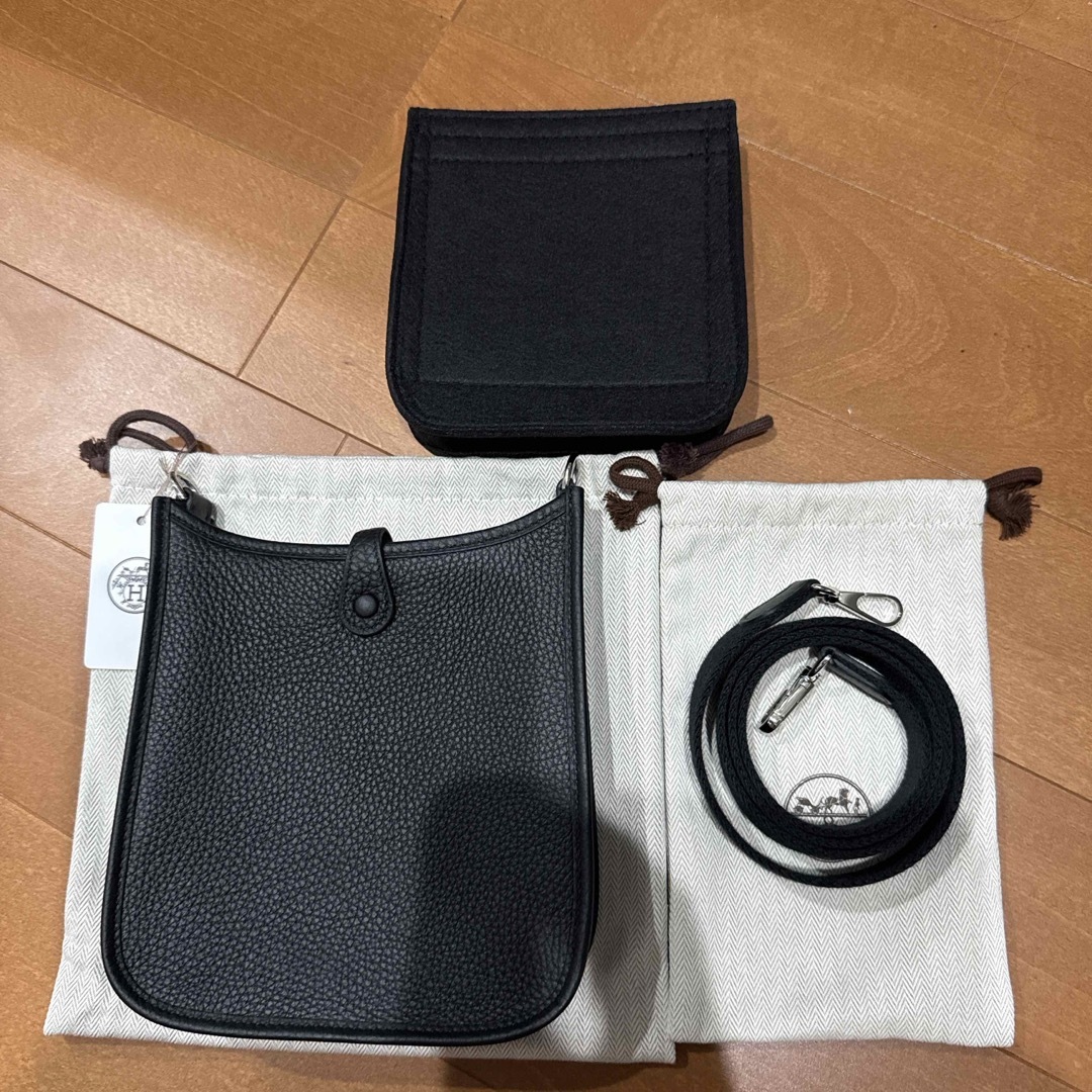HERMES - 【新品未使用品】エブリンTPM ノワール シルバー金具の HERMES - 【新品未使用品】エブリンTPM ノワール シルバー金具の