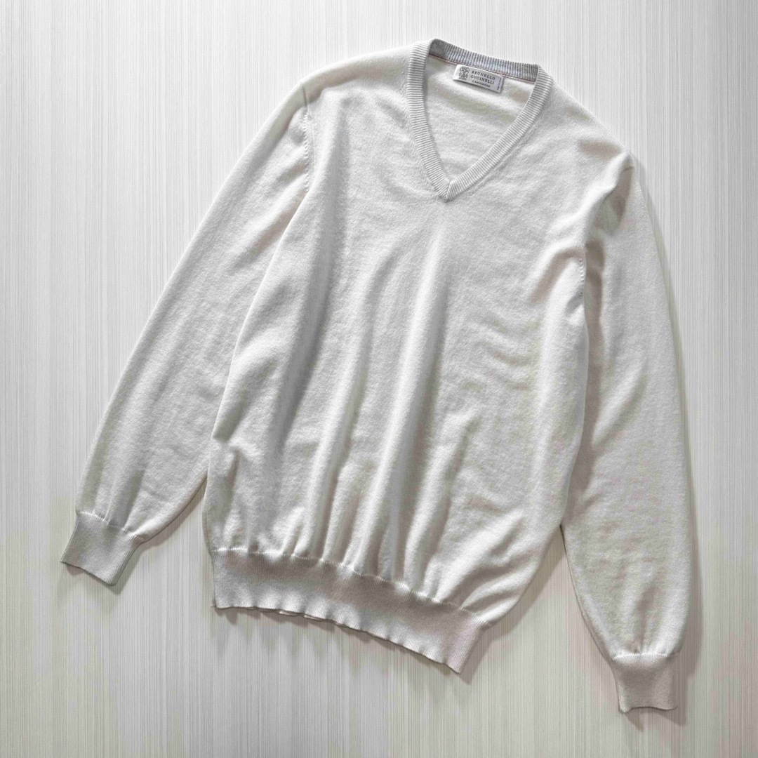 BRUNELLO CUCINELLI - P88☆極美品☆極上カシミヤ100% Vネック BRUNELLO CUCINELLI - P88☆極美品☆極上カシミヤ100% Vネック