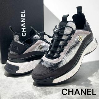 CHANEL(靴/シューズ ・ ホワイト/白色系)のフリマアイテム一覧 CHANEL(靴/シューズ ・ ホワイト/白色系)のフリマアイテム一覧