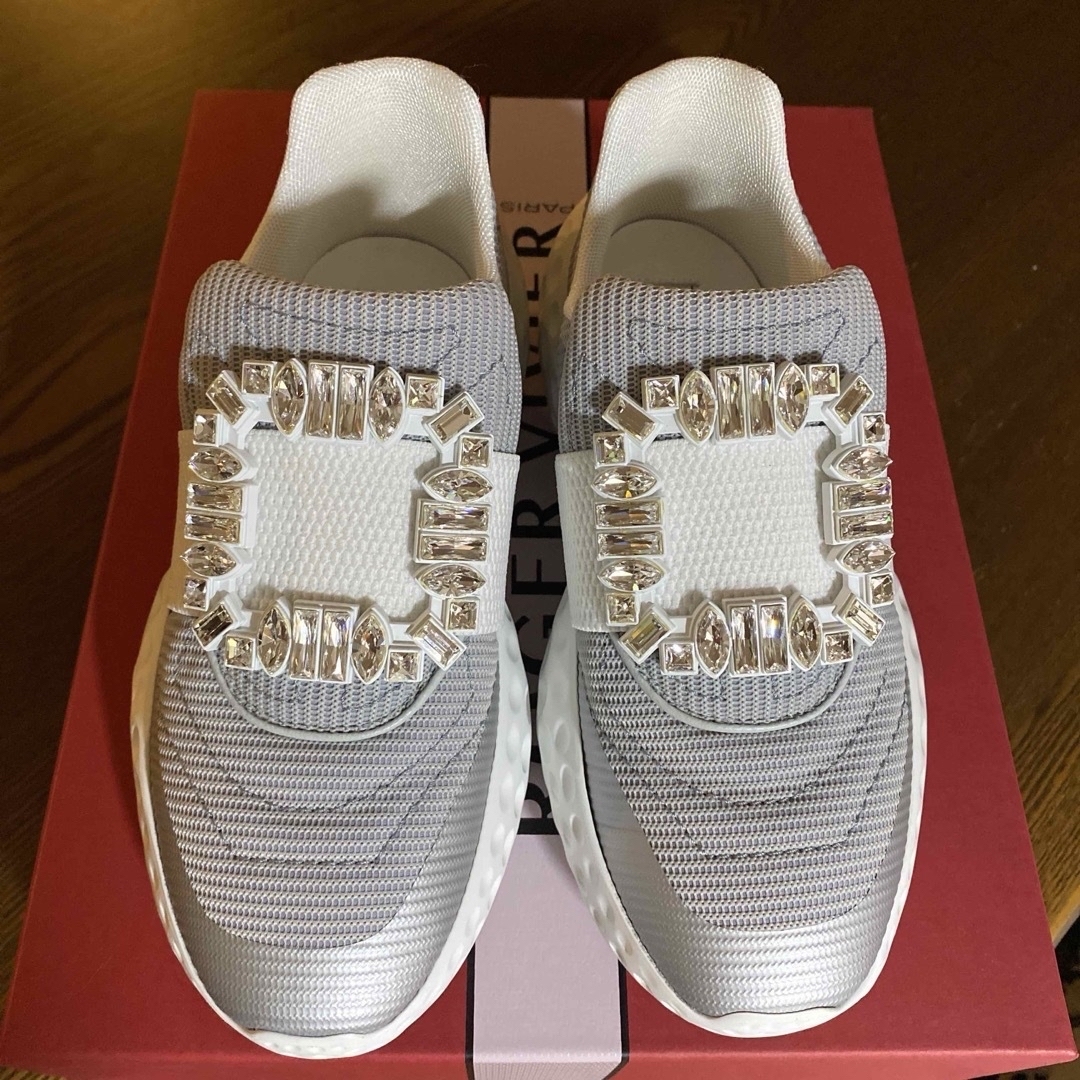 ROGER VIVIER - Rogen Vivier ヴィヴラン Size34 の通販 by ROGER VIVIER - Rogen Vivier ヴィヴラン Size34 の通販 by