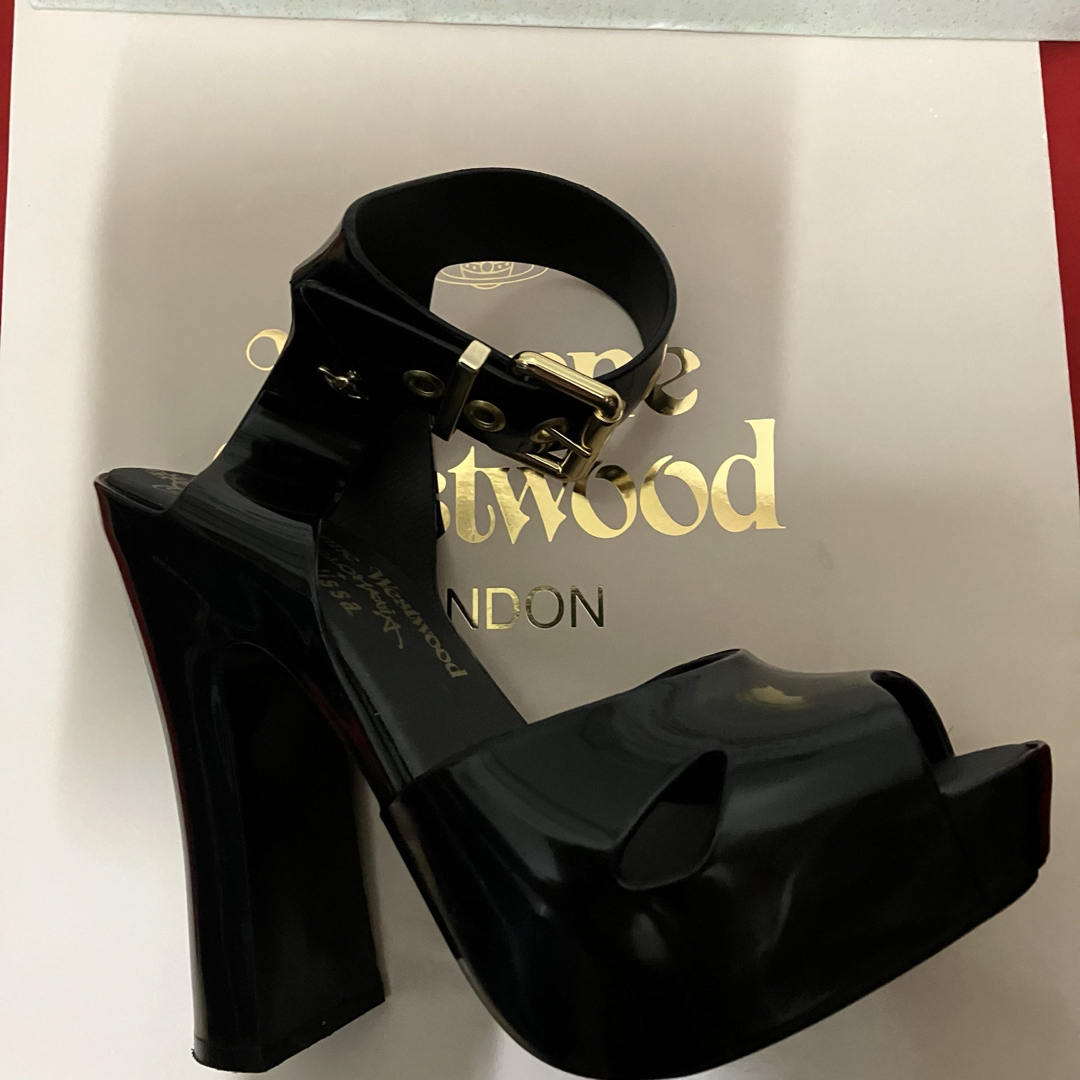 Vivienne Westwood - Vivienne Westwood x Melissa 黒ハイヒール Vivienne Westwood - Vivienne Westwood x Melissa 黒ハイヒール