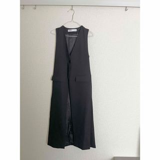 ZARA(ベスト/ジレ)のフリマアイテム一覧 ZARA(ベスト/ジレ)のフリマアイテム一覧
