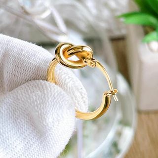 CELINE - CELINE♡ノットピアス♡の通販 by ゆかりんご's shop CELINE - CELINE♡ノットピアス♡の通販 by ゆかりんご's shop
