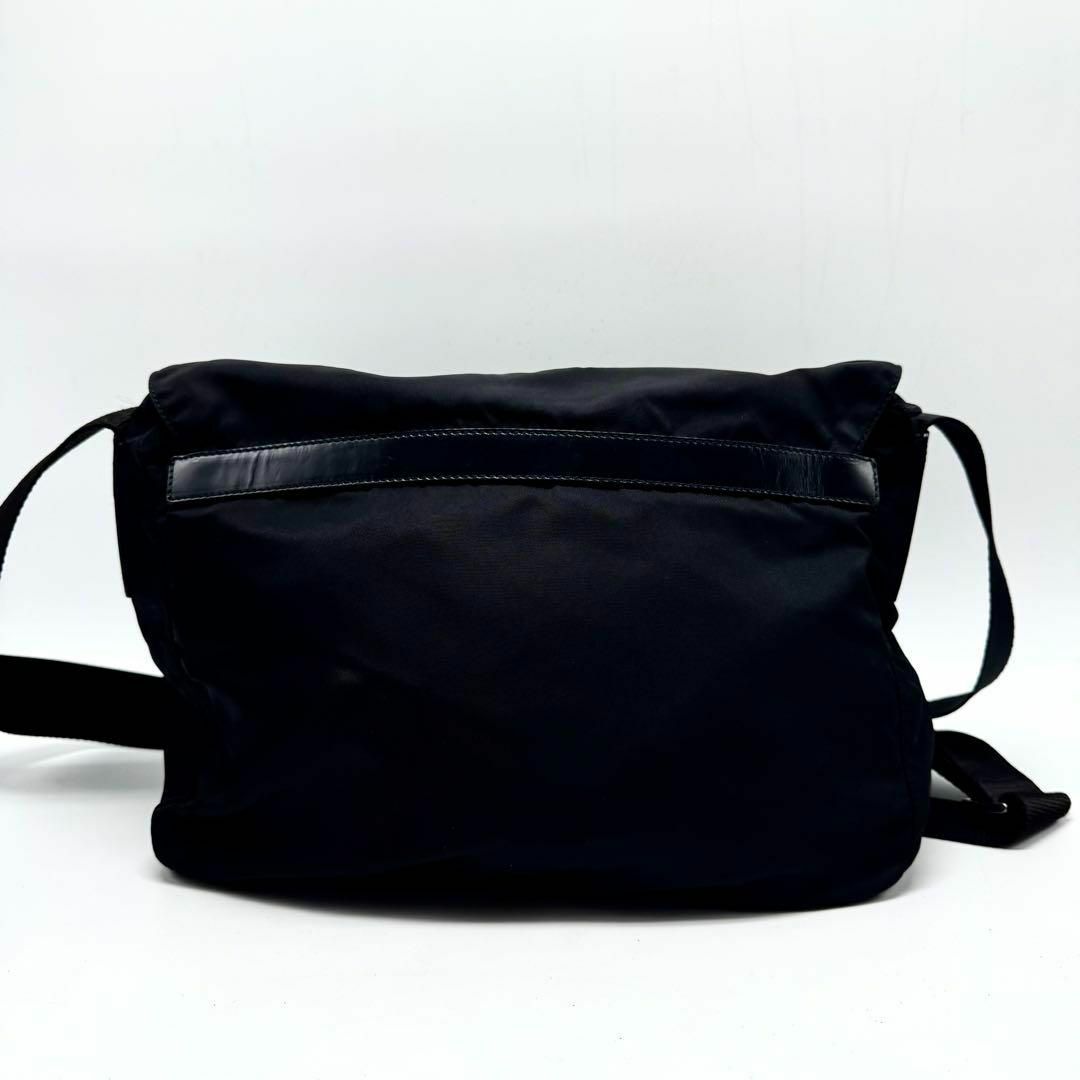 PRADA - 【極美品・現行類似】プラダ メッセンジャーバッグ PRADA - 【極美品・現行類似】プラダ メッセンジャーバッグ