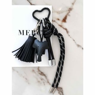 PRADA - 激レア 極美品 PRADA プラダ クマ クリスタルベアー PRADA - 激レア 極美品 PRADA プラダ クマ クリスタルベアー