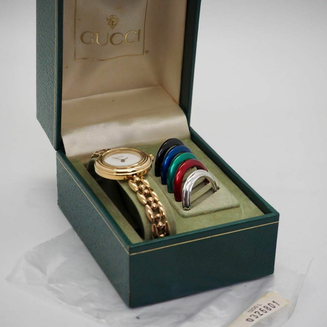 GUCCI - 383 GUCCI 時計 チェンジベゼル 6色 完備品 ゴールド GUCCI - 383 GUCCI 時計 チェンジベゼル 6色 完備品 ゴールド
