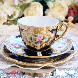 紺地団扇流水茶碗 水無月窯 芳哉造【中古美品】の通販 by 茶道 紺地団扇流水茶碗 水無月窯 芳哉造【中古美品】の通販 by 茶道