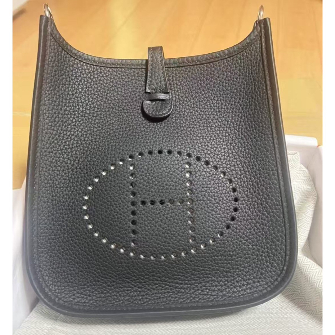 HERMES - 【新品未使用】エルメス エヴリンtpm ノワール HERMES - 【新品未使用】エルメス エヴリンtpm ノワール