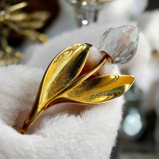 SWAROVSKI(ブローチ/コサージュ)のフリマアイテム一覧 SWAROVSKI(ブローチ/コサージュ)のフリマアイテム一覧