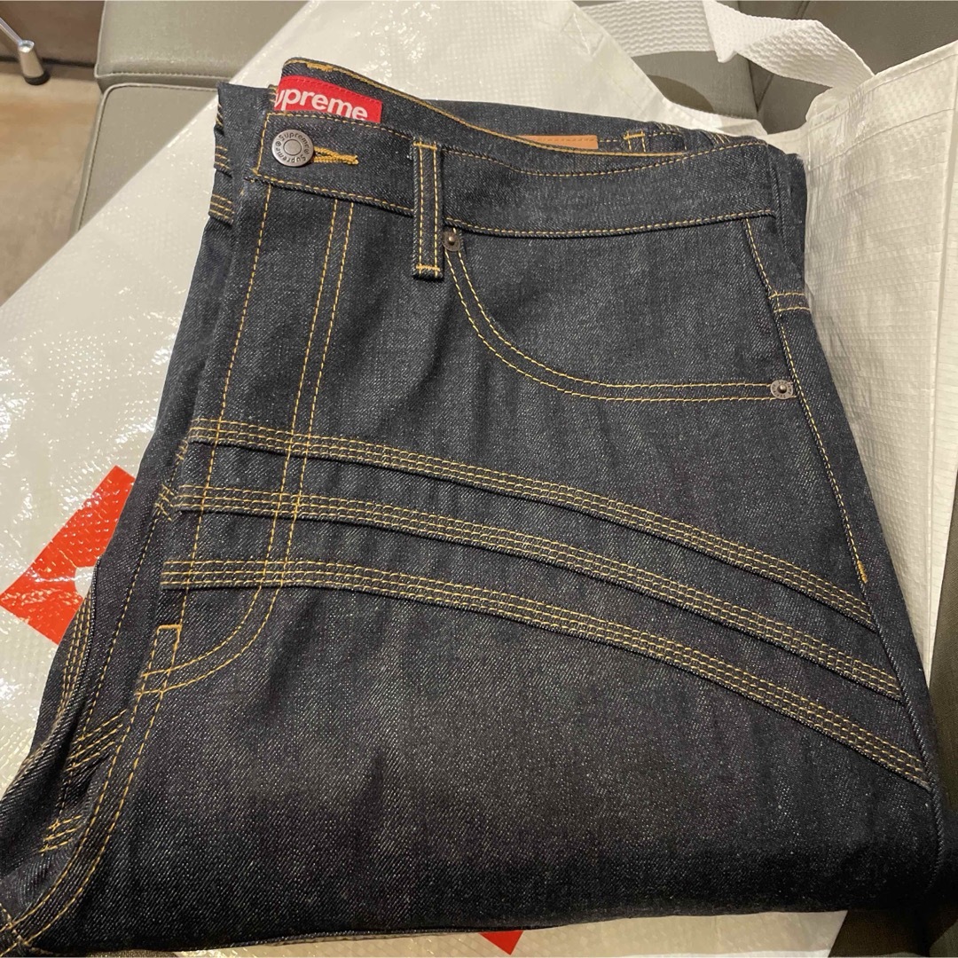 Supreme - supreme s logo rigid baggy jeanの通販 by りょう's Supreme - supreme s logo rigid baggy jeanの通販 by りょう's