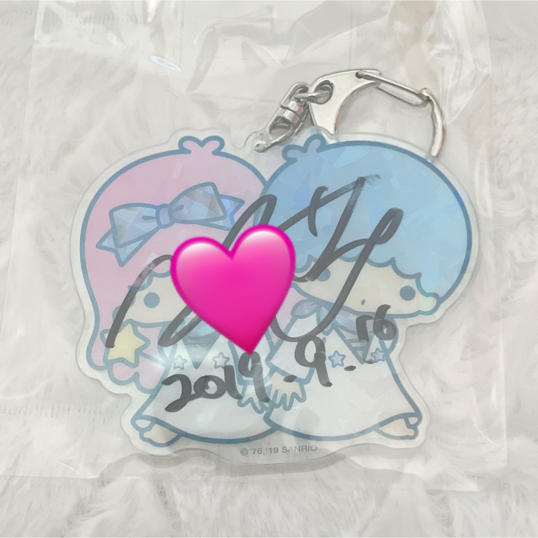 ONE N' ONLY さとり少年団 EIKU 山下永玖 私物 サイン アクキー ONE N' ONLY さとり少年団 EIKU 山下永玖 私物 サイン アクキー