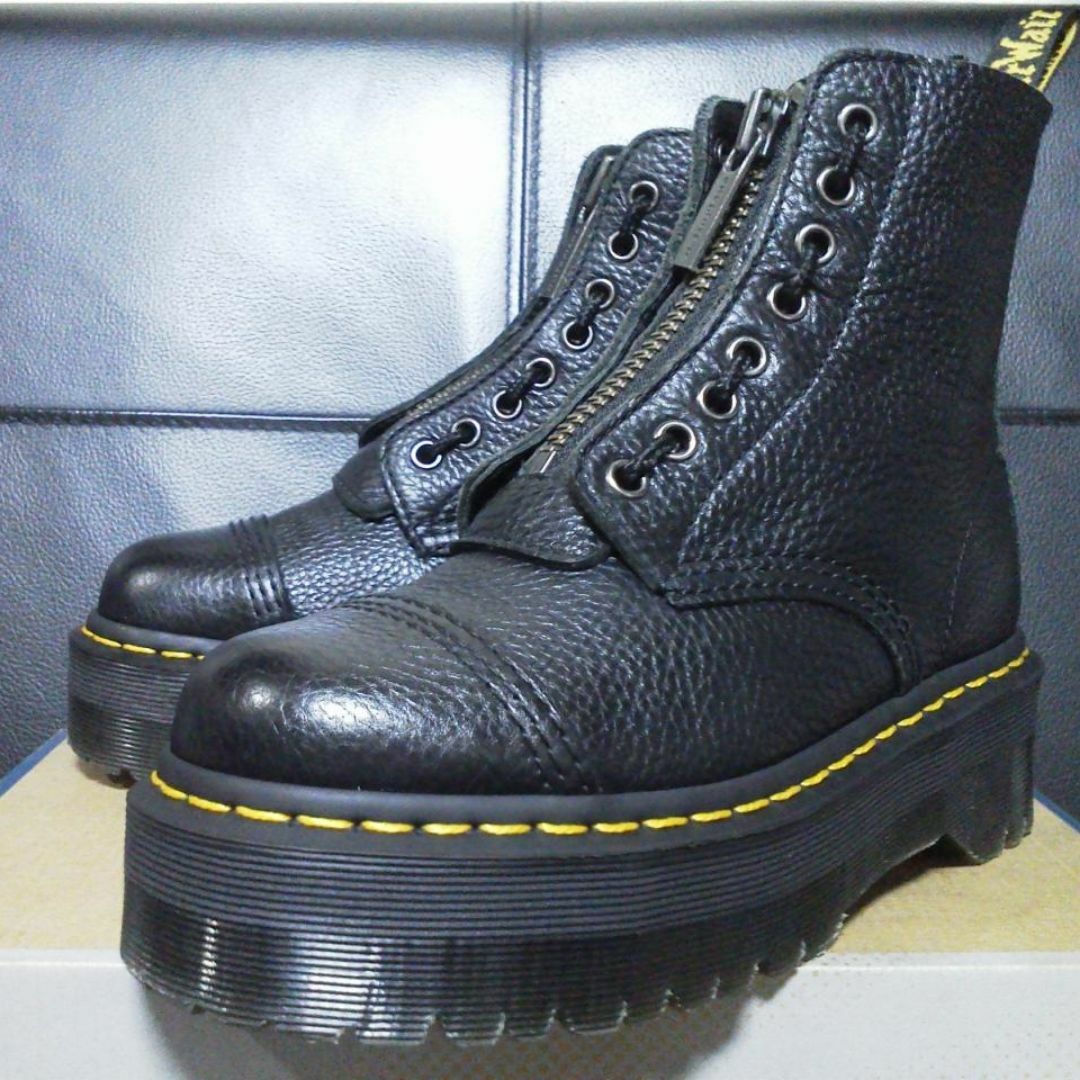 Dr.Martens - Dr.Martens SINCLAIR UK4 黒 厚底 8ホール JADONの Dr.Martens - Dr.Martens SINCLAIR UK4 黒 厚底 8ホール JADONの