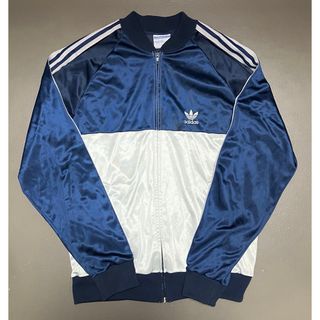 adidas(ジャージ ・ シルバー/銀色系)のフリマアイテム一覧 adidas(ジャージ ・ シルバー/銀色系)のフリマアイテム一覧