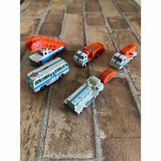 BANDAI - 超音速攻撃ヘリ エアーウルフ キャラウィール2台セット BANDAI - 超音速攻撃ヘリ エアーウルフ キャラウィール2台セット